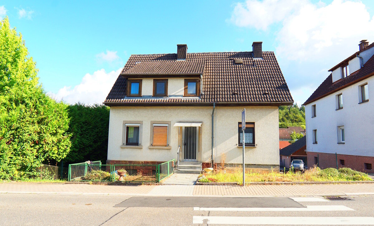 Einfamilienhaus zum Kauf 175.000 € 5 Zimmer 87,4 m²<br/>Wohnfläche 327 m²<br/>Grundstück Waldwimmersbach Lobbach / Waldwimmersbach 74931