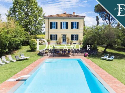 Villa zum Kauf 2.855.457 € 6 Zimmer 840 m² Lucca 55100