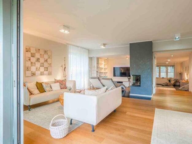 Villa zum Kauf 2.300.000 € 10 Zimmer 425,2 m² 1.198,1 m² Grundstück frei ab 01.07.2026 Hermsdorf Berlin 13467