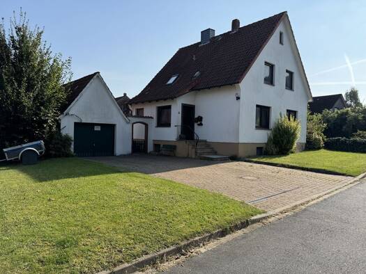 Mehrfamilienhaus zum Kauf 424.700 € 5,5 Zimmer 121 m² 762 m² Grundstück frei ab sofort Wacholderweg 4 Neu Wulmstorf 21629