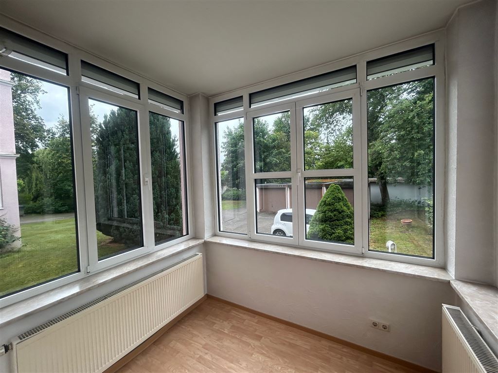 Wohnung zum Kauf 129.000 € 4 Zimmer 117 m²<br/>Wohnfläche EG<br/>Geschoss Roßlau 223 Roßlau 06862