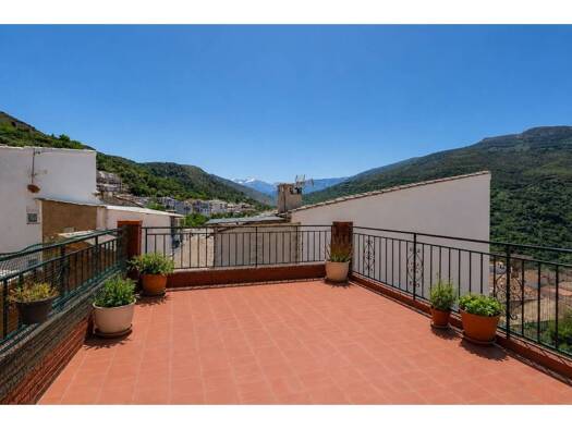 Doppelhaushälfte zum Kauf 165.000 € 5 Zimmer 176 m² 46 m² Grundstück Güéjar Sierra 18160
