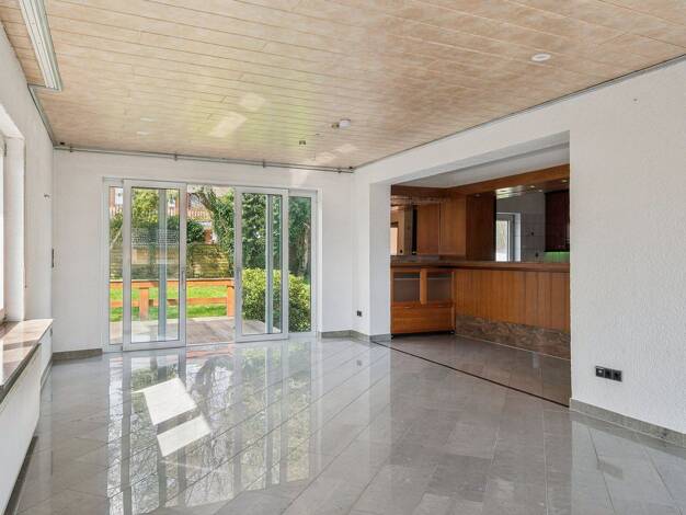 Einfamilienhaus zum Kauf 475.000 € 7 Zimmer 189 m² 748 m² Grundstück Gückingen 65558