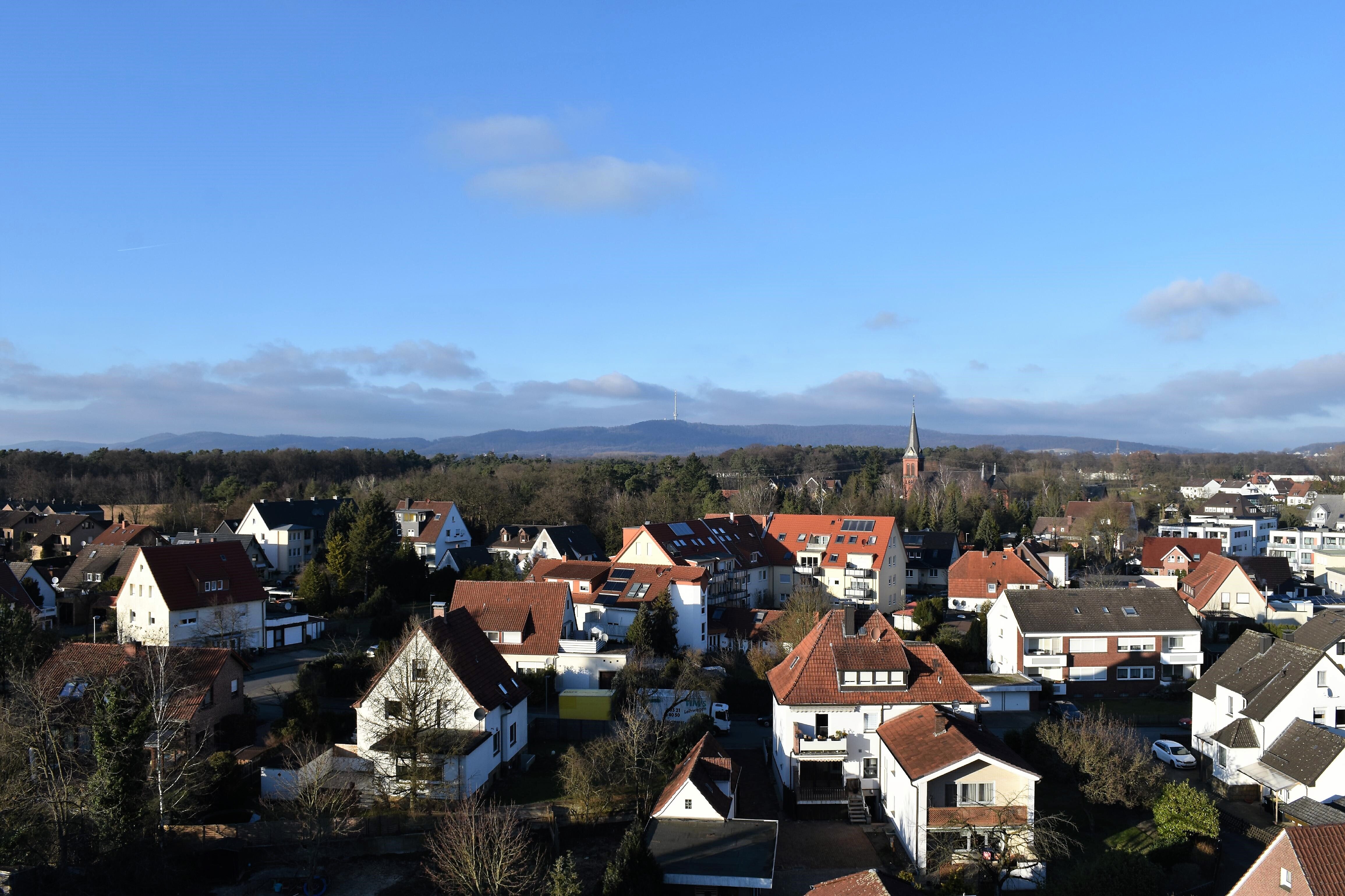 Wohnung zum Kauf provisionsfrei 99.000 € 2 Zimmer 65,5 m²<br/>Wohnfläche 7.<br/>Geschoss ab sofort<br/>Verfügbarkeit Zedernstr. 4 Ummeln Bielefeld 33649