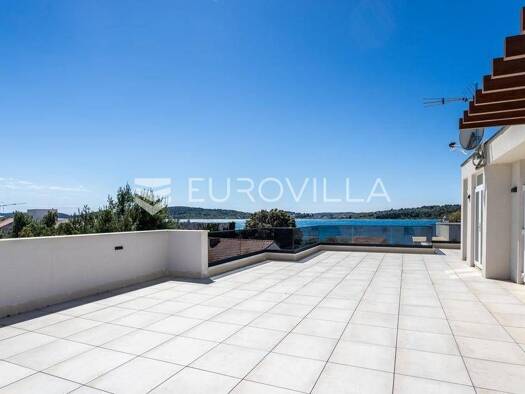 Wohnung zum Kauf 680.000 € 3 Zimmer 170 m² 2. Geschoss Srima Vodice