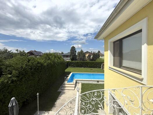 Einfamilienhaus zum Kauf 350.000 € 7 Zimmer 323 m² 707 m² Grundstück frei ab 01.01.2053 Zwölfaxing 2322