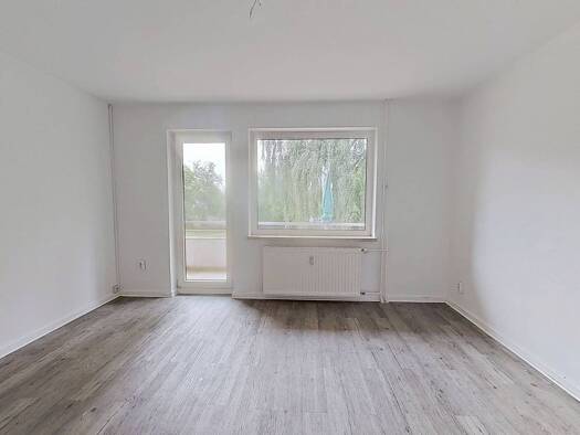 Wohnung zur Miete 579 € 2 Zimmer 59,6 m² 1. Geschoss frei ab 15.09.2026 Rotenhöfer Weg 83 b Rendsburg 24768