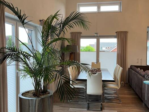 Wohnung zur Miete 1.300 € 3 Zimmer 151 m² Landwehr Cloppenburg 49661