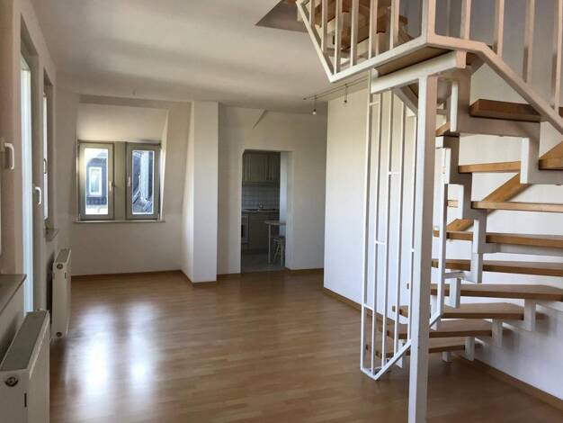Maisonette zur Miete 530 € 2,5 Zimmer 71 m² 4. Geschoss Carolastraße 32 Innenstadt Zwickau 08056