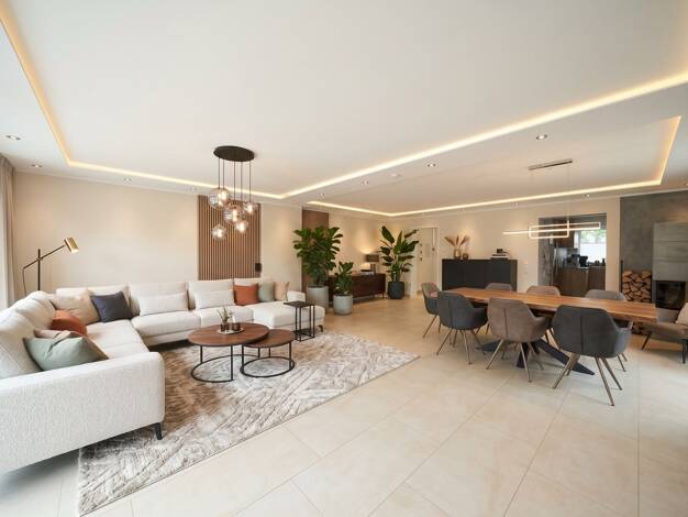 Mehrfamilienhaus zum Kauf 849.000 € 8 Zimmer 268,5 m² 2.188 m² Grundstück frei ab 01.01.2027 Syburg Dortmund 44265