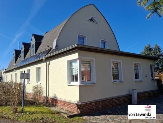 Mehrfamilienhaus zum Kauf 326.000 € 9 Zimmer 272 m² 500 m² Grundstück Altendorf Chemnitz 09116