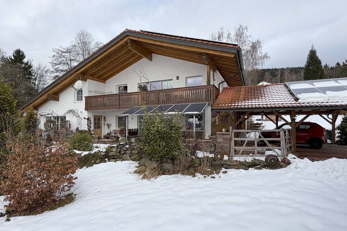 Immobilie in Böbrach - Top gepflegtes Mehrfamilienhaus in Böbrach - Bild 0