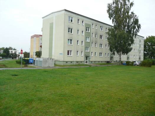 Wohnung zur Miete 357 € 2,5 Zimmer 58,4 m² EG Fritz-Reuter-Platz 19 Warin 19417