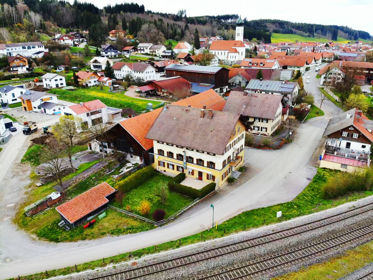 Haus zum Kauf 640.000 € Biessenhofen Biessenhofen 87640