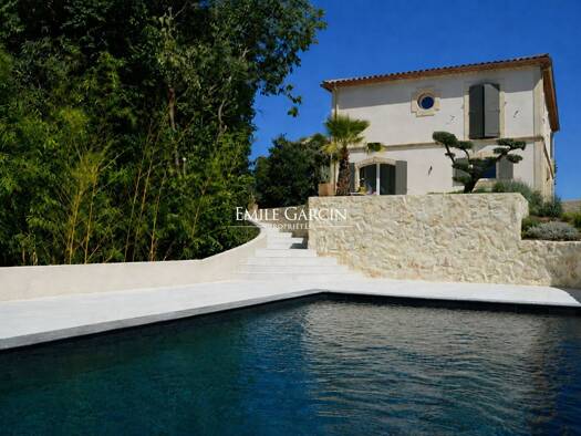 Haus zum Kauf 780.000 € 170 m² 1.700 m² Grundstück Esplanade Nîmes 30000