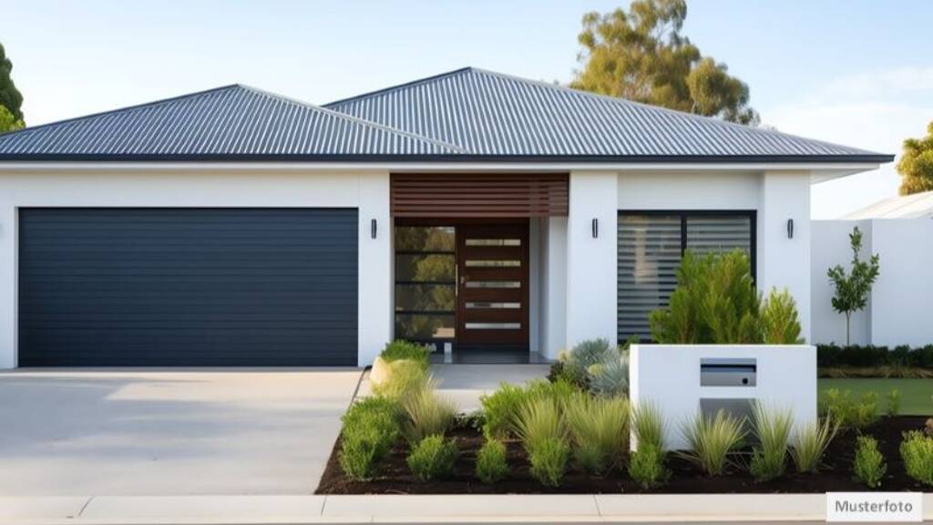 Haus zum Kauf provisionsfrei 115.000 € 119 m² 870 m² Grundstück Rheinsberg 16831