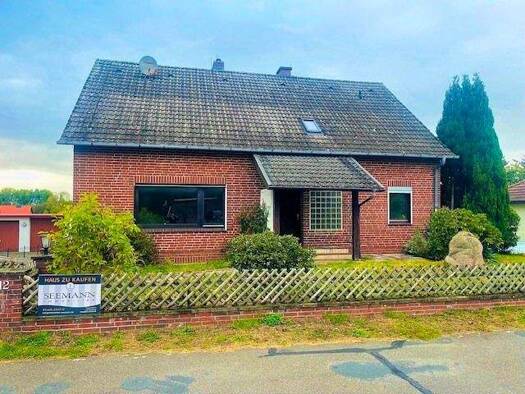 Einfamilienhaus zum Kauf 239.000 € 6 Zimmer 190 m² 897 m² Grundstück frei ab sofort Hermann-Löns-Ring 12 Alt Garge Bleckede 21354