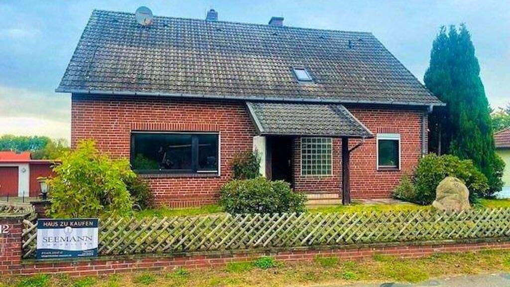 Einfamilienhaus zum Kauf 219.000 € 6 Zimmer 190 m² 897 m² Grundstück frei ab sofort Hermann-Löns-Ring 12 Alt Garge Bleckede 21354