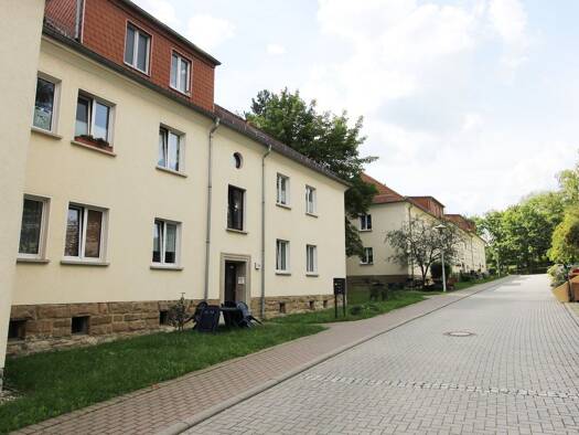 Wohnung zur Miete 360 € 3 Zimmer 62,4 m² 1. Geschoss Straße des Bergmanns 111 Innenstadt Gera 07546