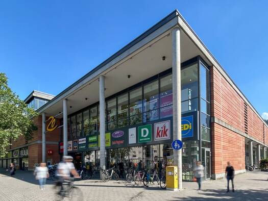 Laden zur Miete provisionsfrei 5.985 € 665 m² Verkaufsfläche Wiehre Süd 79117