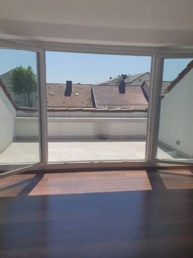 Wohnung zur Miete 740 € 3 Zimmer 73 m² Dachgeschoss frei ab 01.10.2025 Grünstadt Grünstadt 67269