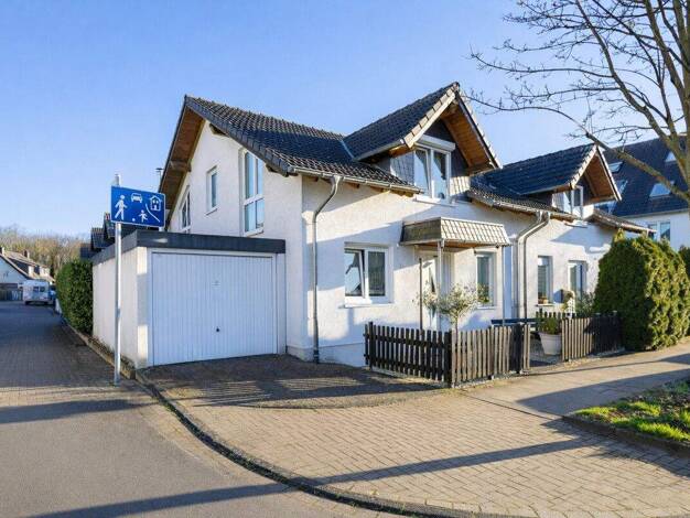 Doppelhaushälfte zum Kauf 620.000 € 4 Zimmer 125 m² 211 m² Grundstück Poll Köln / Poll 51105