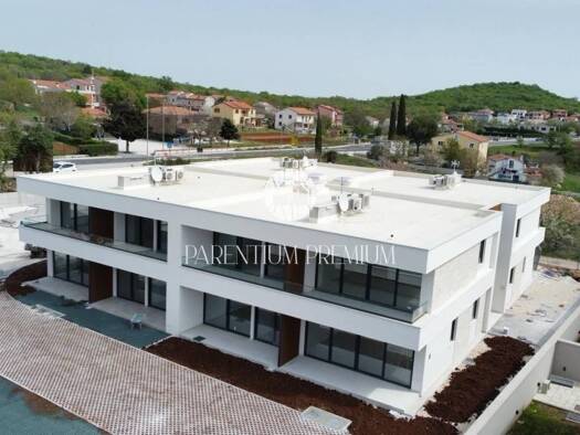 Wohnung zum Kauf 235.000 € 1 Zimmer 58 m² Rovinj