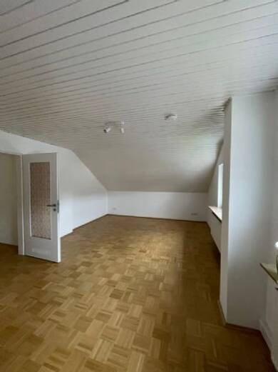 Wohnung zur Miete 608 € 3 Zimmer 75,6 m² Dachgeschoss, 2. Geschoss frei ab sofort Auf der Bommerbank 11 Bommerbank Witten 58452
