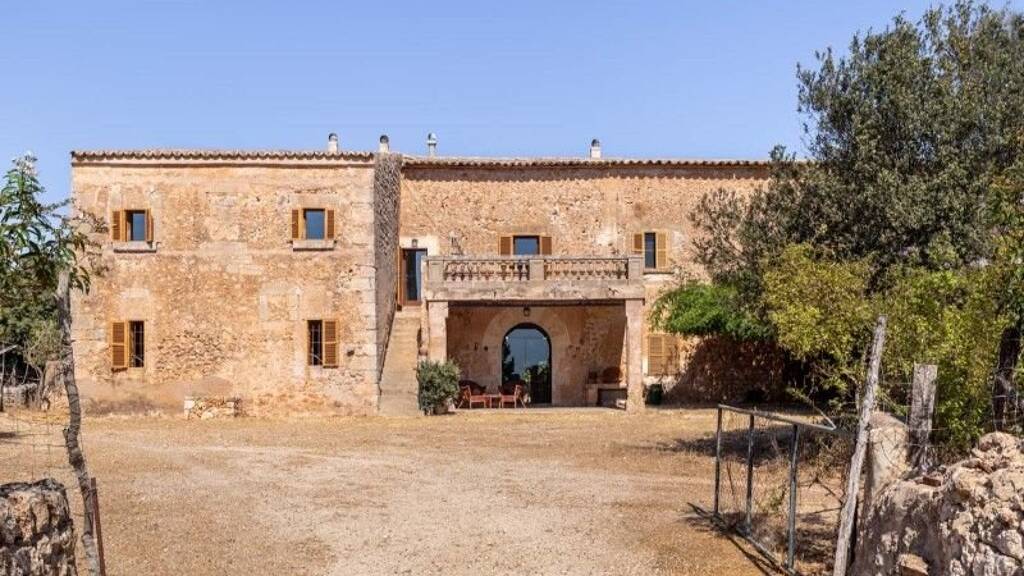 Landhaus zum Kauf 2.710.000 € 10 Zimmer 1.800 m² 800.000 m² Grundstück Lloret de Vistalegre 07518