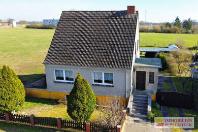 Einfamilienhaus zum Kauf 65.000 € 5 Zimmer 112 m² 1.100 m² Grundstück Baek Groß Pankow/Baek 16928