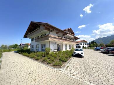 Haus zum Kauf 2.290.000 € 19 Zimmer 630 m² 1.687 m² Grundstück Grassau Grassau 83224