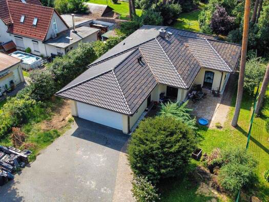 Bungalow zum Kauf 798.000 € 3 Zimmer 107 m² 1.347 m² Grundstück Falkensee 14612