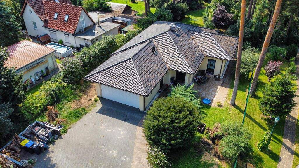 Bungalow zum Kauf 798.000 € 3 Zimmer 107 m² 1.347 m² Grundstück Falkensee 14612