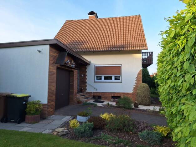 Einfamilienhaus zum Kauf 210.000 € 4,5 Zimmer 95 m² 786 m² Grundstück Hofgeismar Hofgeismar 34369