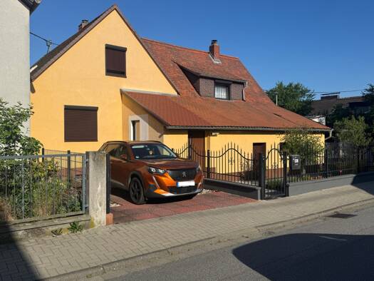 Mehrfamilienhaus zum Kauf 449.900 € 6 Zimmer 190 m² 539 m² Grundstück Hainchen Limeshain 63694