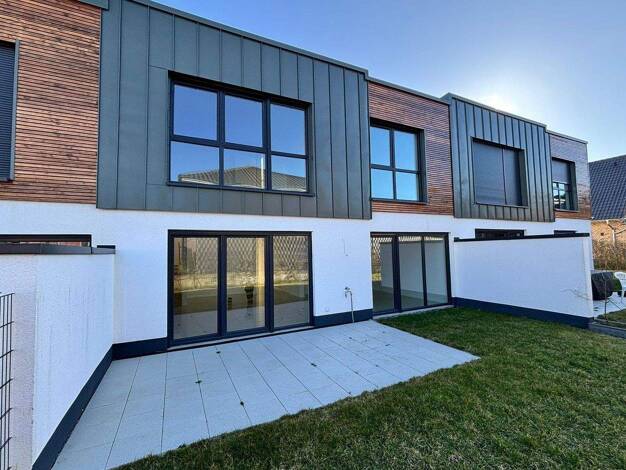 Reihenmittelhaus zum Kauf - Erstbezug provisionsfrei 499.000 € 4 Zimmer 142,2 m² 217 m² Grundstück frei ab sofort Neubeckum Beckum 59269