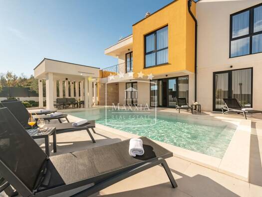 Einfamilienhaus zum Kauf 795.000 € 4 Zimmer 180 m² 500 m² Grundstück Novigrad 23312