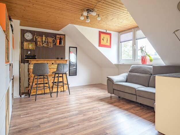 Wohnung zum Kauf 210.000 € 3,5 Zimmer 72 m² 4. Geschoss Südstadt Pforzheim 75175