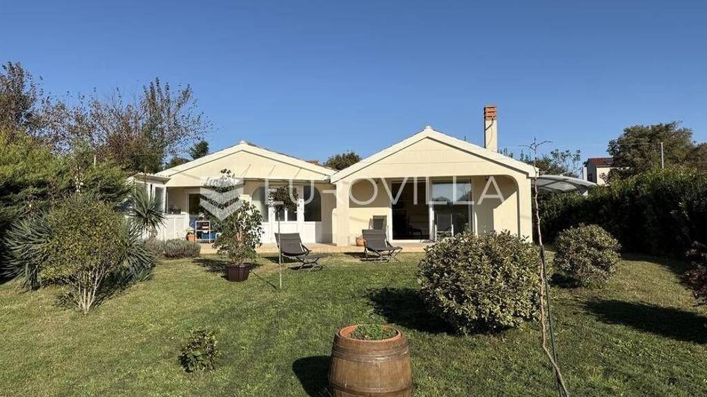 Haus zum Kauf 290.000 € 1 Zimmer 104 m² Muntic Liznjan 52206