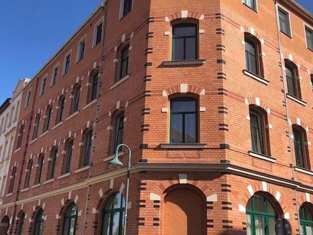 Wohnung zur Miete 950 € 4 Zimmer 111 m² EG Marienstraße 20 Markranstädt 04420