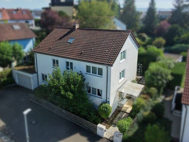 Mehrfamilienhaus zum Kauf 645.000 € 11 Zimmer 267,5 m² 473 m² Grundstück Stadtgebiet Göppingen 73033