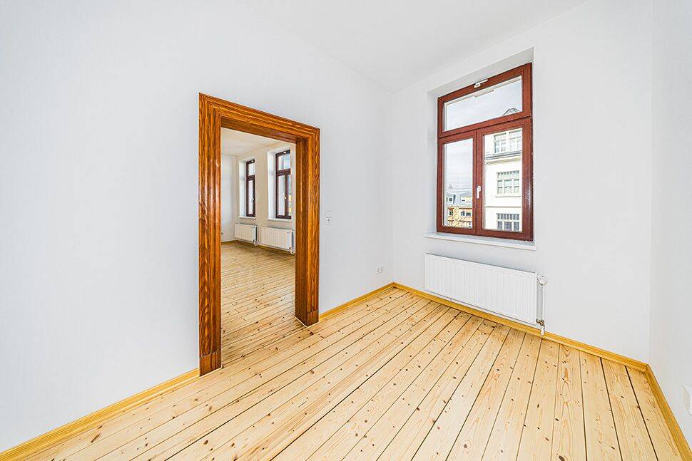 Property thumbnail 2