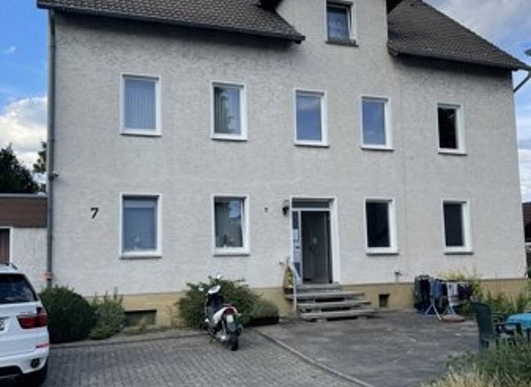 Mehrfamilienhaus zum Kauf 595.000 € 10 Zimmer 275 m²<br/>Wohnfläche 919 m²<br/>Grundstück Niedervellmar Vellmar 34246