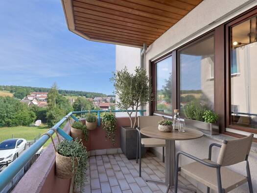 Wohnung zum Kauf 190.000 € 3,5 Zimmer 89 m² 1. Geschoss Schömberg 75328