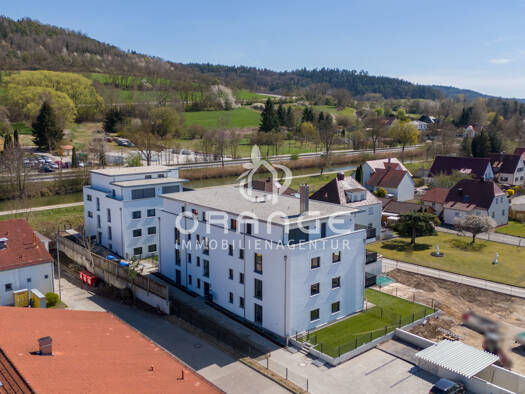 Wohnung zum Kauf - Erstbezug provisionsfrei 403.535 € 3 Zimmer 85,2 m² Maria-Hilf-Straße 7 b Berching Berching 92334