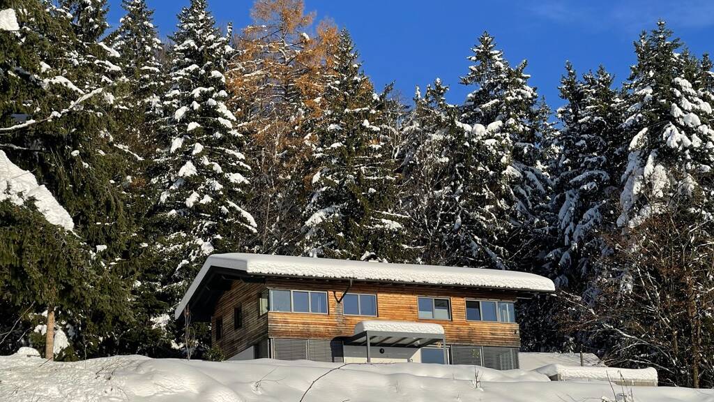 Einfamilienhaus zum Kauf provisionsfrei 1.890.000 € 8 Zimmer 235 m² 8.150 m² Grundstück Greising Deggendorf 94469