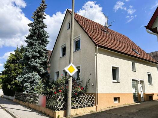 Einfamilienhaus zum Kauf 238.000 € 6 Zimmer 108,2 m² 305 m² Grundstück Mundelsheim 74395
