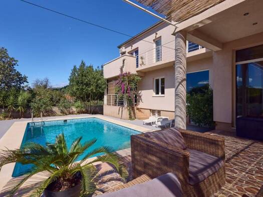 Villa zum Kauf 6 Zimmer 480 m² 1.073 m² Grundstück Vela Luka 20270