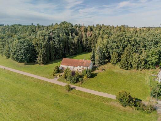 Bauernhaus zum Kauf 1.475.000 € 6 Zimmer 185 m² 59.062 m² Grundstück Schernbuch Paunzhausen 85307