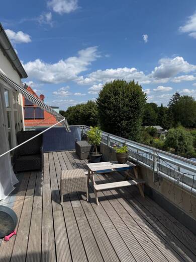 Wohnung zur Miete 791 € 3 Zimmer 71,9 m² Dachgeschoss, 2. Geschoss frei ab 01.08.2025 Goethestraße 25 Zwenkau Zwenkau 04442